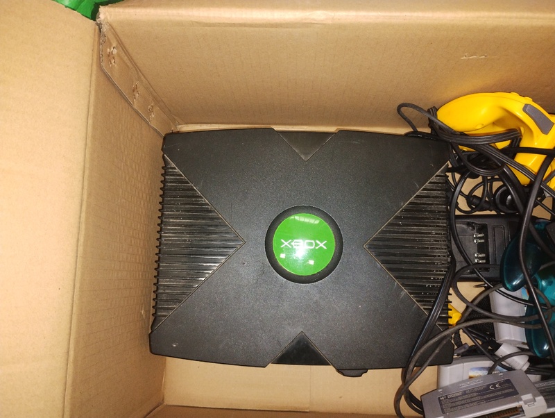 Kennards Self Storage Warrawong Storage Unit Auction auction IB-8868