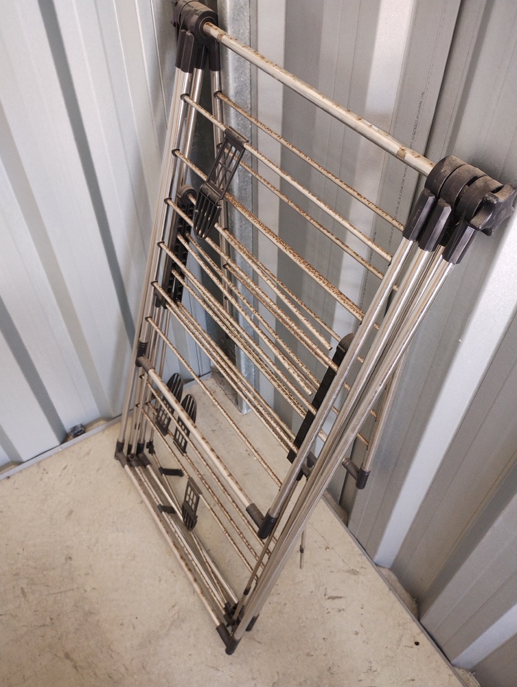 Kennards Self Storage Warrawong Abandoned Storage centre Auctions auction IB-8011