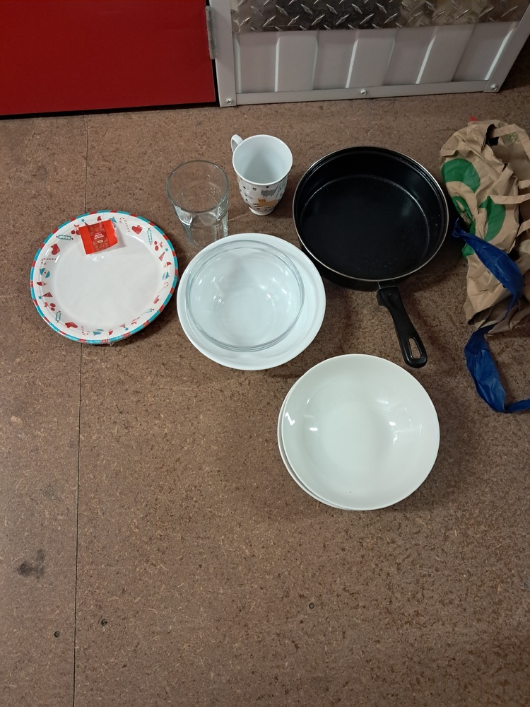 Storage King Maddington South Abandoned Storage shed Auctions auction IB-3386