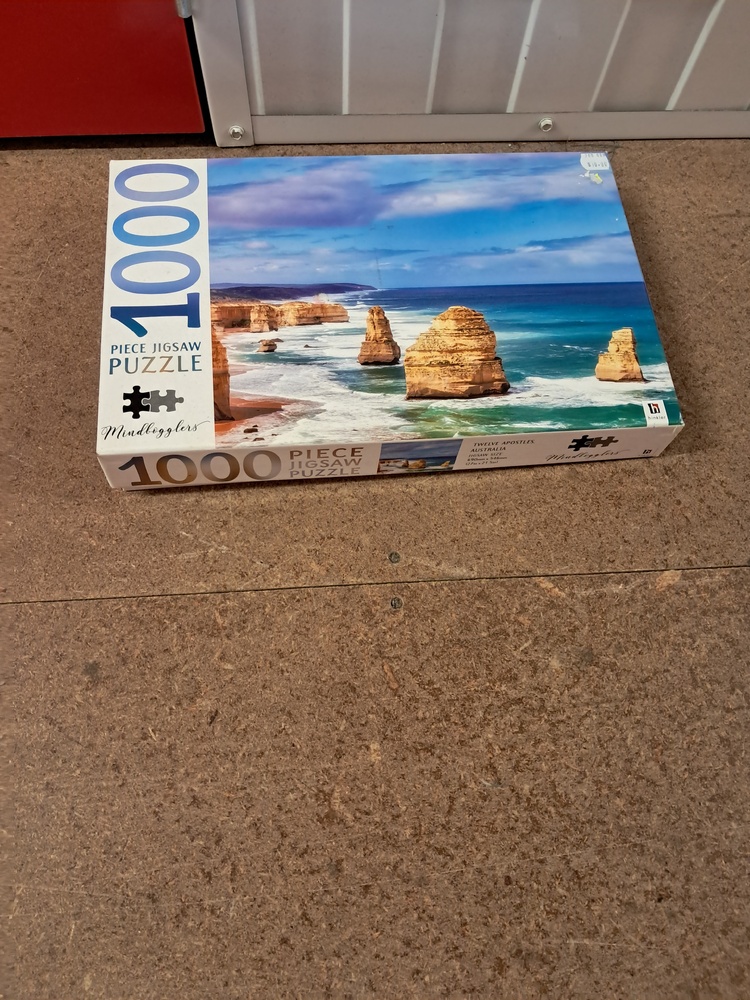 Storage King Maddington South Storage centre Auctions auction IB-3386