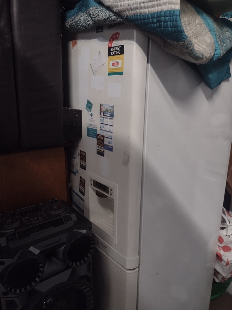 Kennards Self Storage Kunda Park Abandoned Self Storage Auctions auction IB-2606