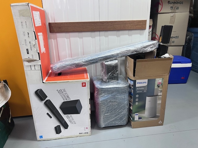 Rent a Space Marsden Park Abandoned Self Storage Auctions auction IB-7920