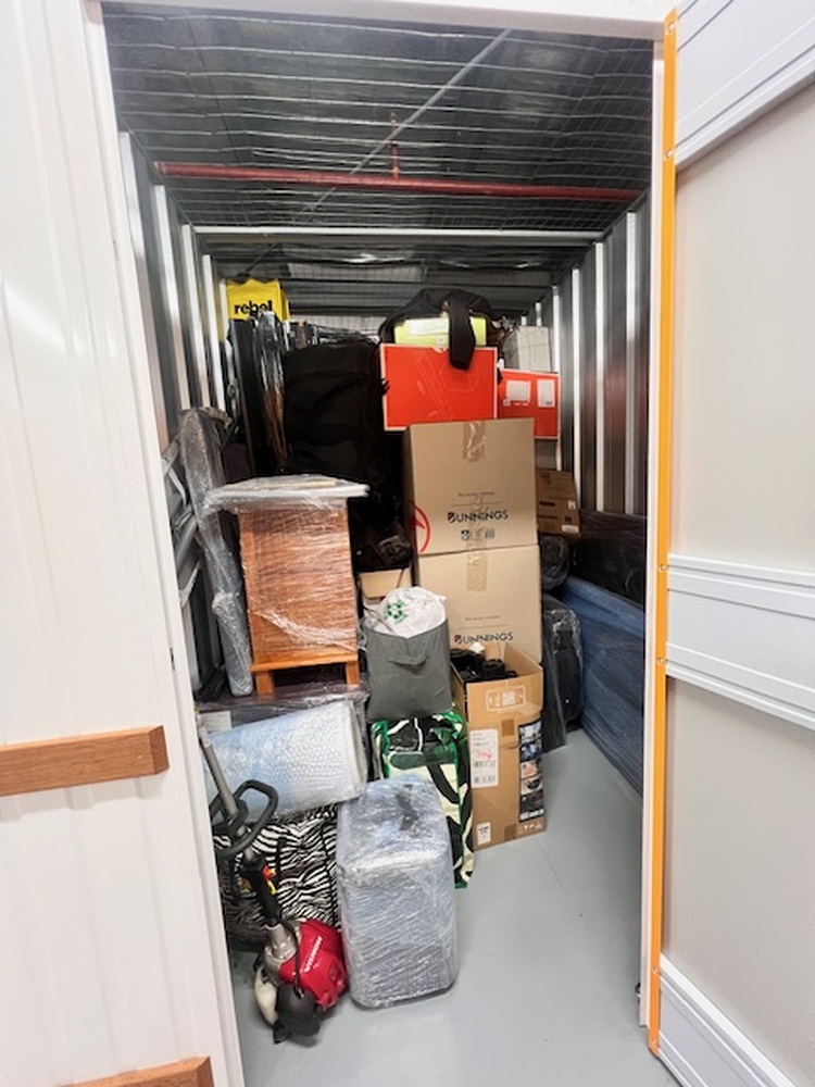 Rent a Space Marsden Park Abandoned Storage Auctions auction IB-7920