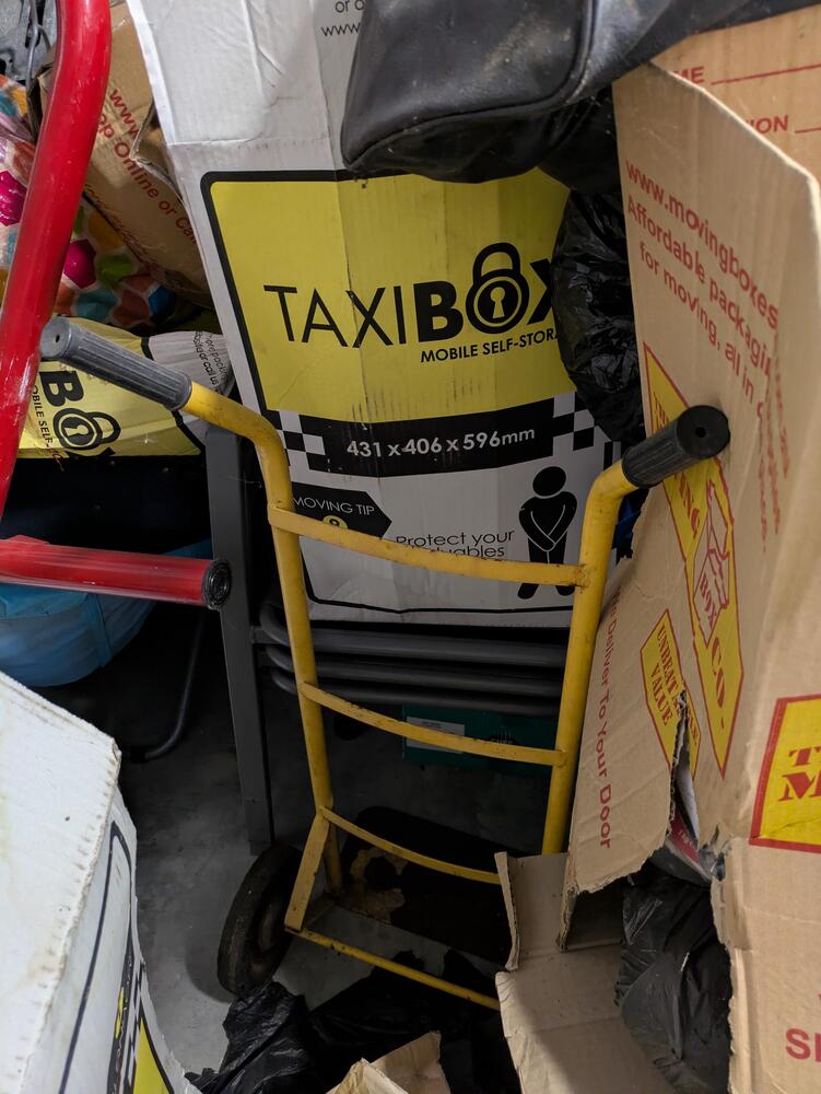 Storage King Brendale Self Storage auction IB-8032