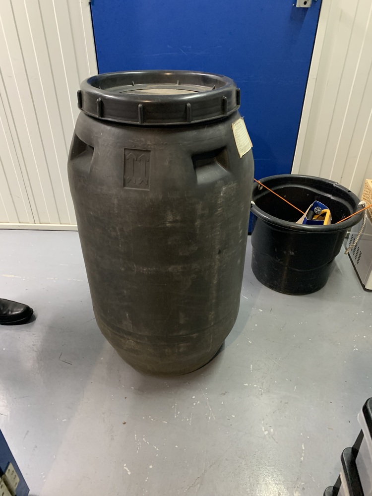 Storage King Penrith Bid on Storage auction IB-2301