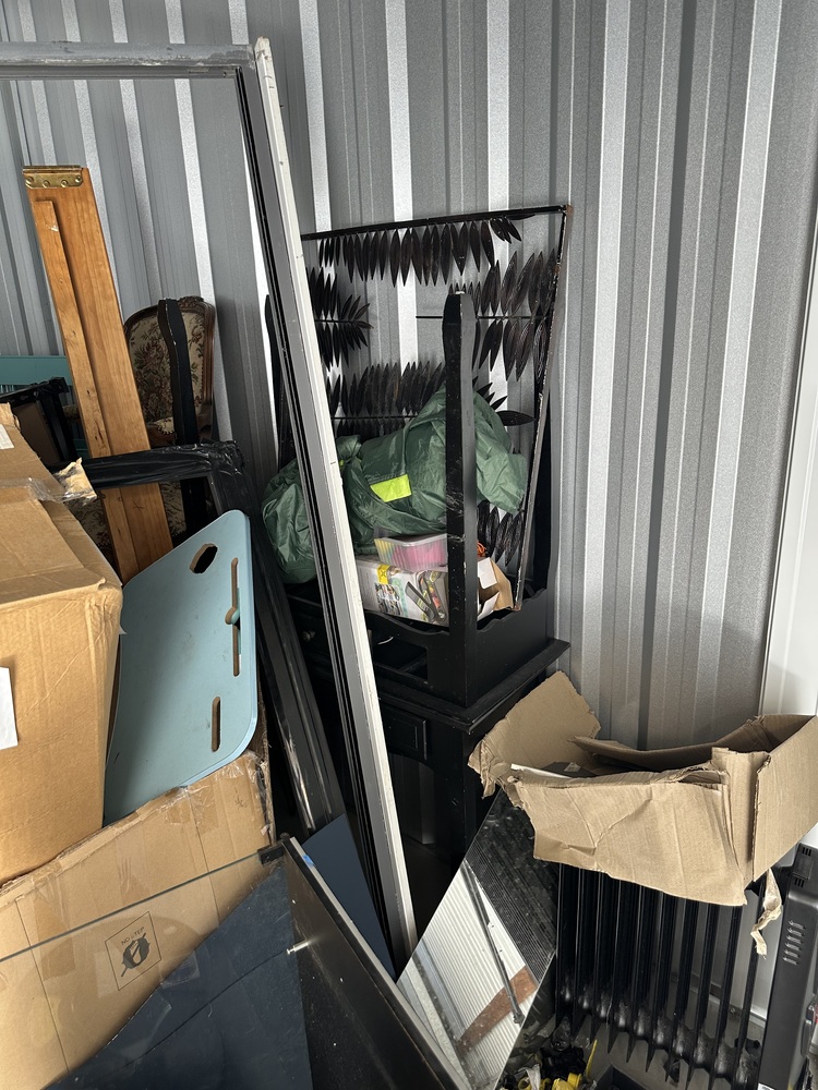 GoodStore Pakenham Bid on Storage Unit auction IB-6371