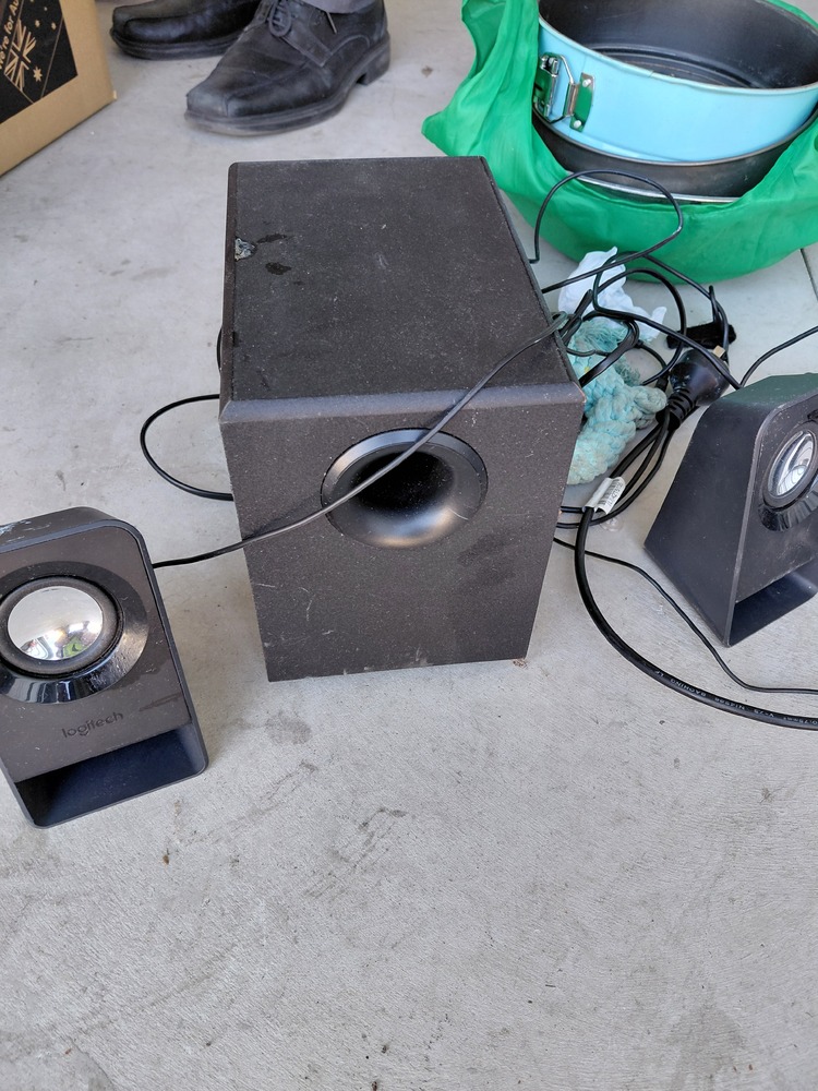 Storage King Wodonga Abandoned Self Storage Auctions auction IB-1429