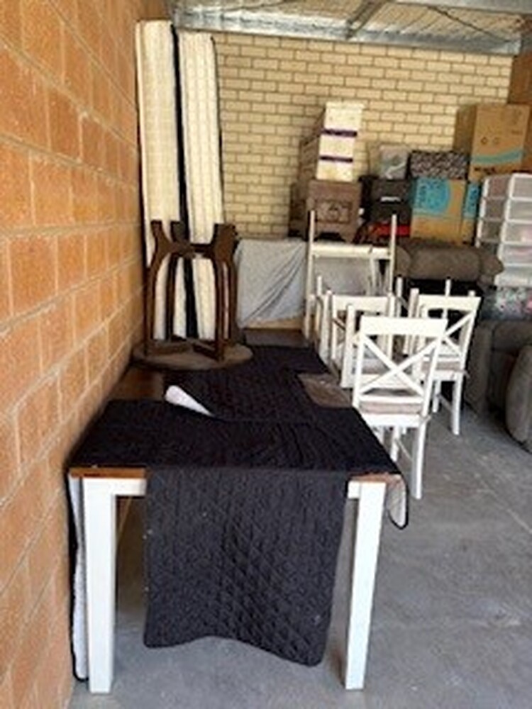 Lock n Store - East Rockingham Storage Facility Unit auction IB-1494