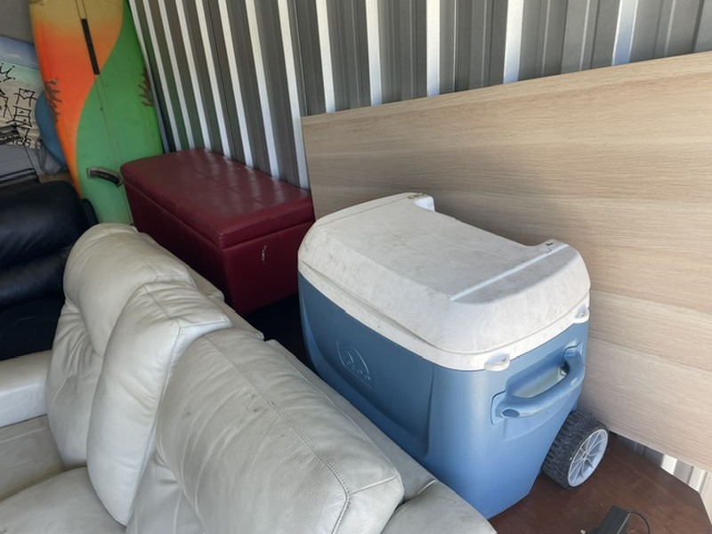 Easylock Storage Southport Storage Facility Unit auction IB-7586