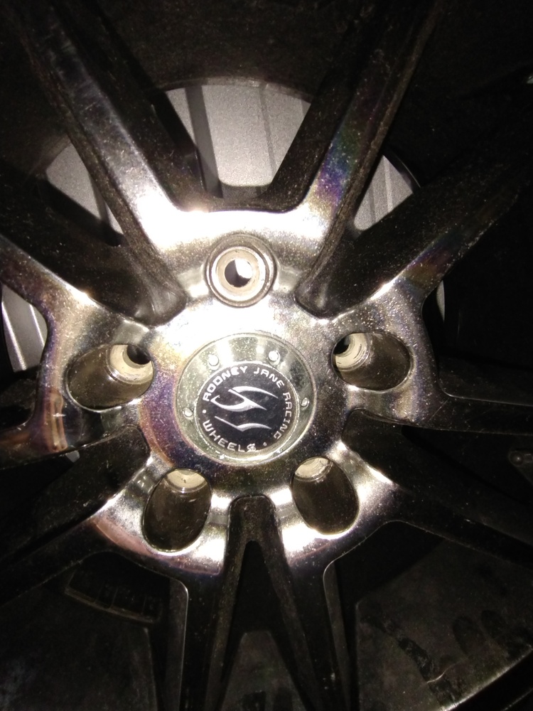 Kennards Self Storage Warana Bid on Storage Unit auction IB-4157