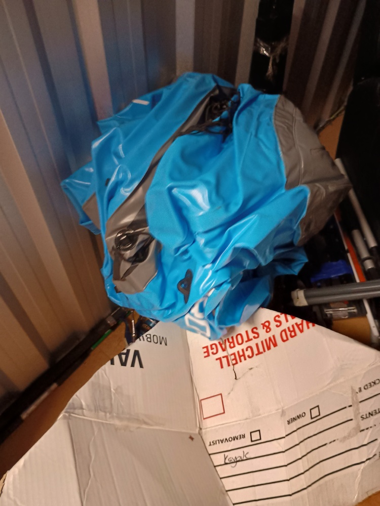 Kennards Self Storage Croydon Park Storage Auctions auction IB-4127