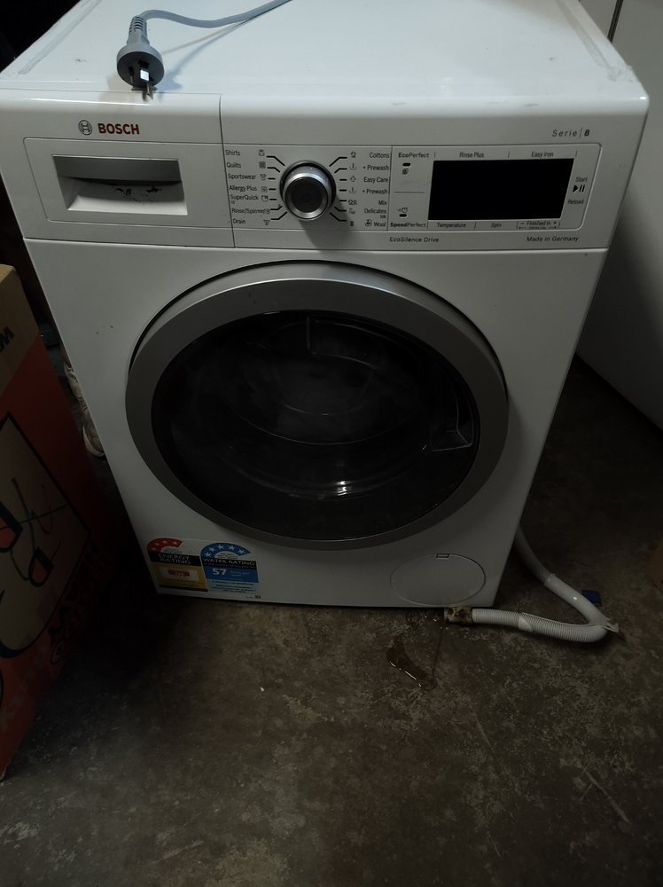 Kennards Self Storage Ultimo 1 Abandoned Self Storage Auctions auction IB-1512