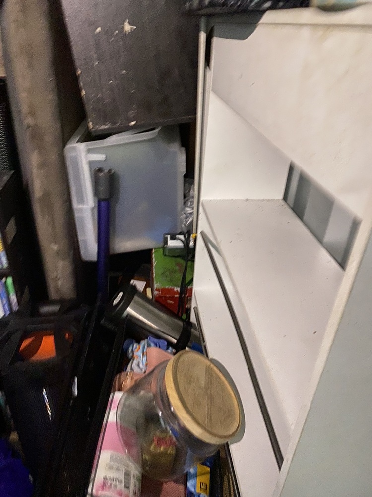 Wilson Storage Bennetts Green Storage Unit auction IB-9398