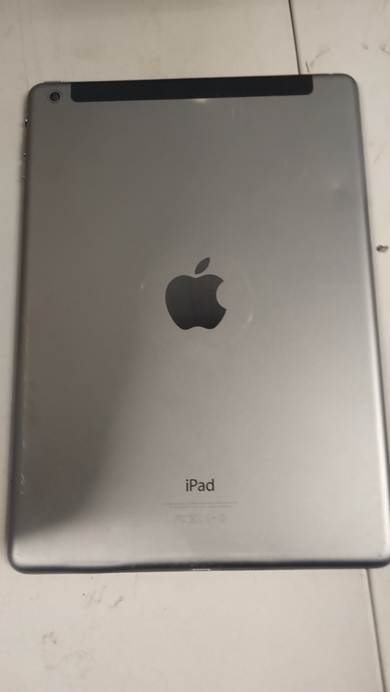 Kennards Self Storage Nowra 2 Abandoned Storage Unit Auctions auction IB-1437