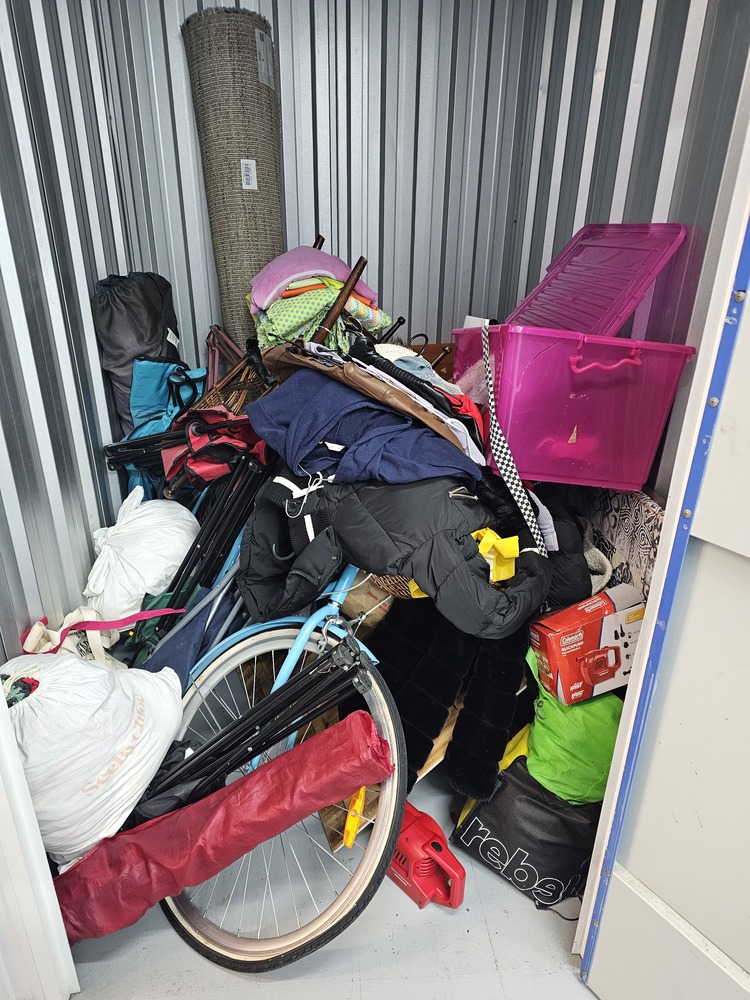 Storage King Bulimba Self Storage auction IB-9862