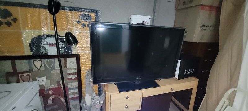 Safe n Sound East Maitland Storage auction IB-2607