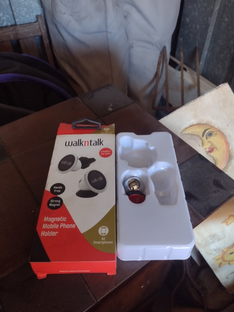 Kennards Self Storage Wentworthville Abandoned Storage Auctions auction IB-1756