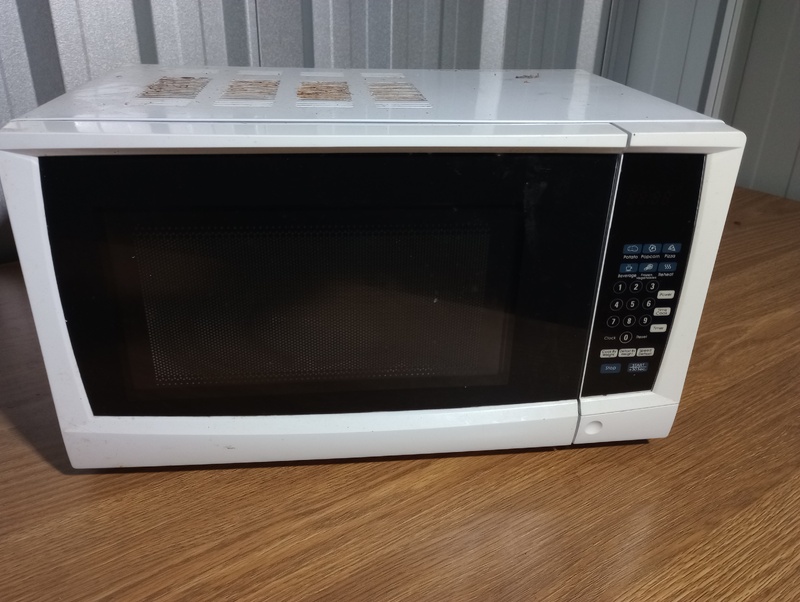 Kennards Self Storage Miranda Bid on Self Storage Unit auction IB-8519