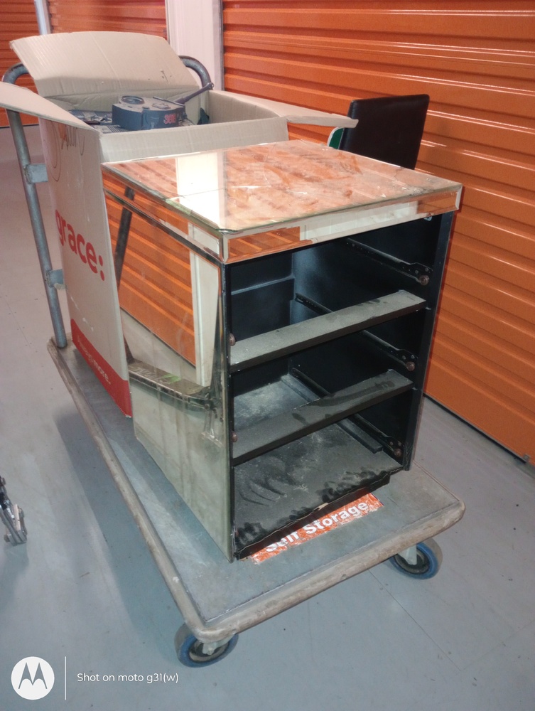 Kennards Self Storage St Marys Bid on Storage Unit auction IB-1661