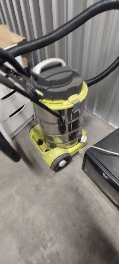 Kennards Self Storage Southport Self Storage Unit auction IB-9065