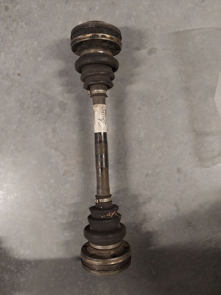 Storage King Gregory Hills Storage auction IB-6928