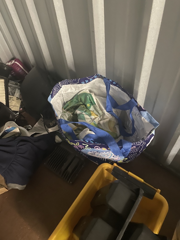 Storage Choice Gladstone Self Storage Unit auction IB-1501