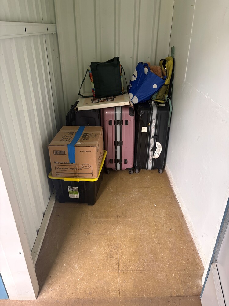 National Storage Edmonton Storage auction IB-6427