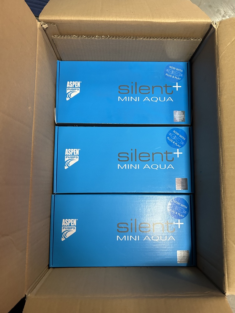 Wilson Storage Caroline Springs Storage Unit Auction auction IB-7085