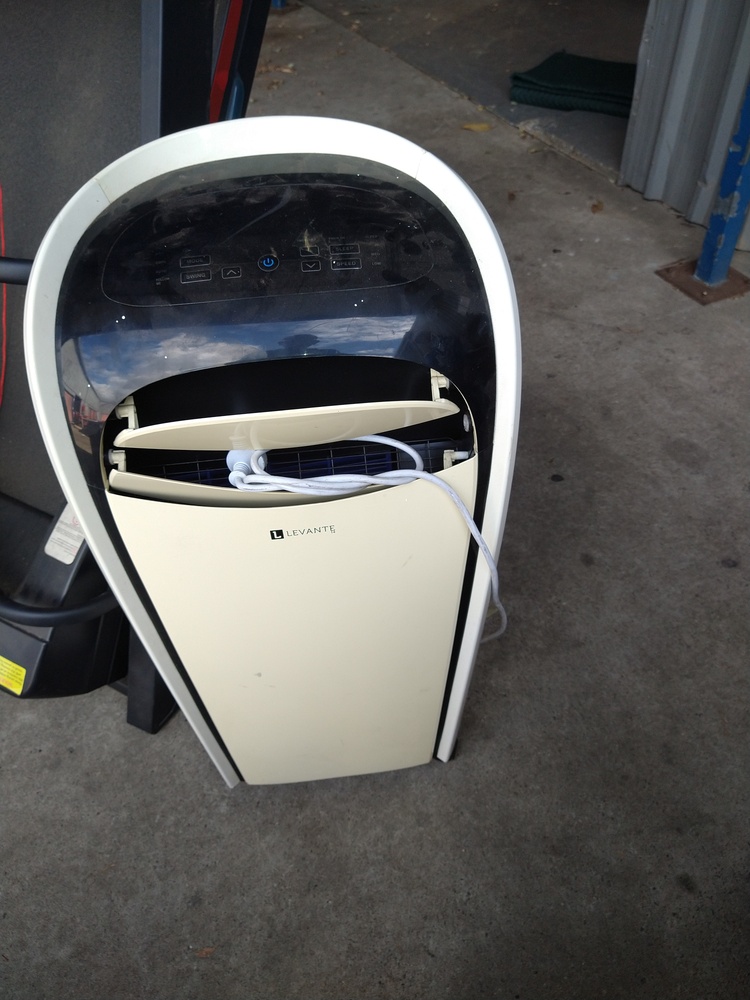 Kennards Self Storage Rydalmere Storage Unit Auction auction IB-5733