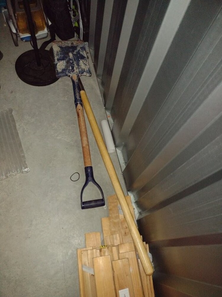 Kennards Self Storage Guildford Self Storage Facility Unit auction IB-8691