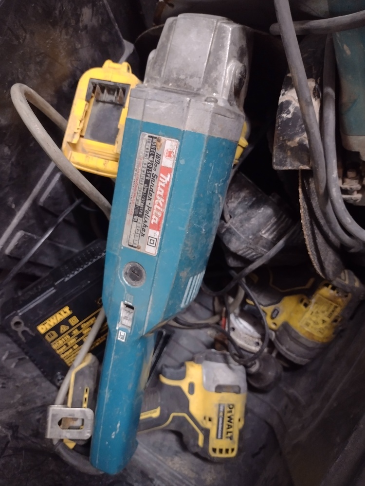 Kennards Self Storage Auburn Self Storage Facility Unit auction IB-7239