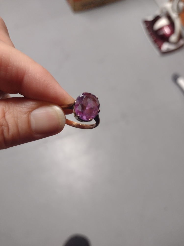 Kennards Self Storage Virginia Bid on Self Storage Unit auction IB-4043