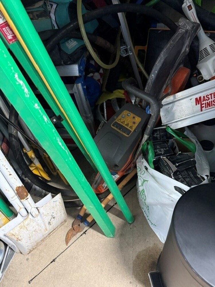 Roomia Self Storage Minchinbury Self Storage auction IB-1125