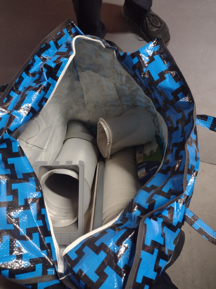 Kennards Self Storage Thebarton Bid on Storage auction IB-4383