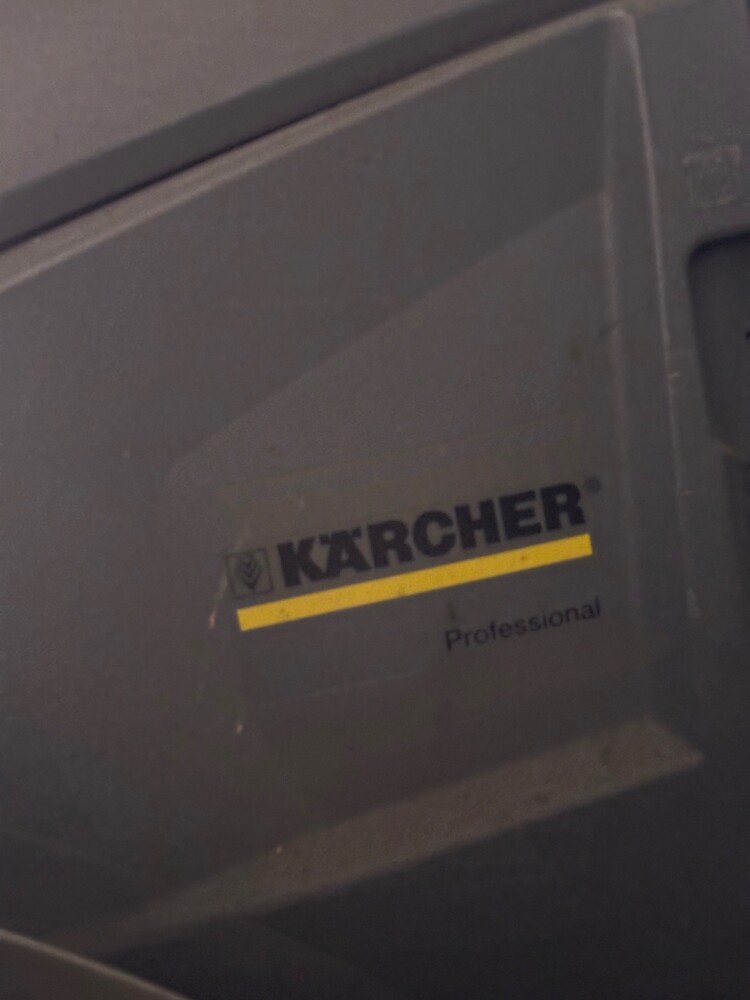 National Storage Port Melbourne West Storage auction IB-5245