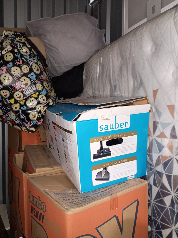 Kennards Self Storage Wetherill Park Bid on Storage Unit auction IB-8766