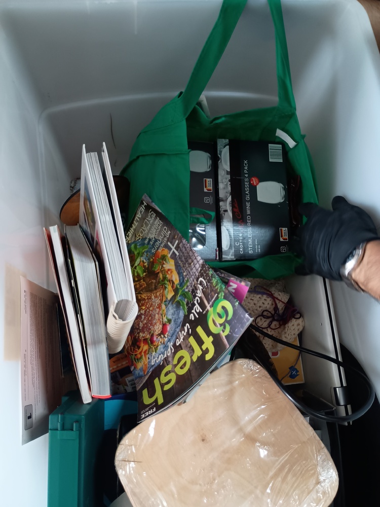 Kennards Self Storage Wetherill Park AustraliaÂ Storage Auctions auction IB-8766