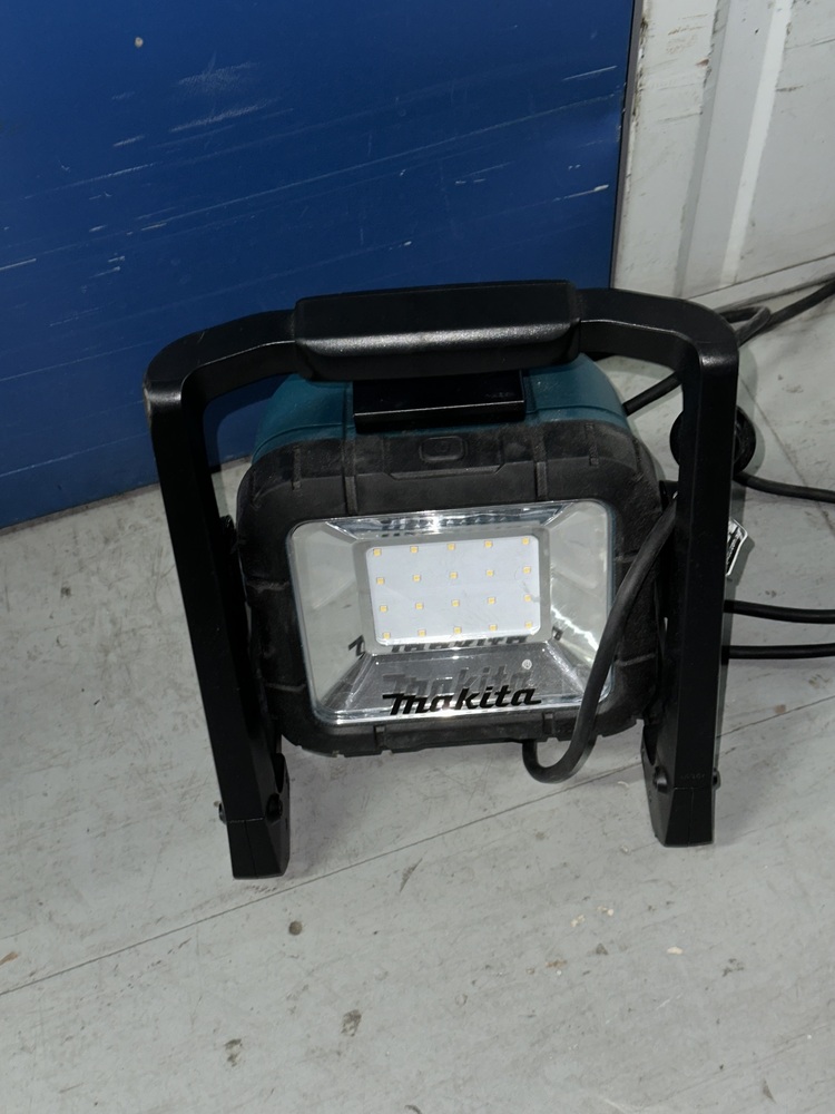 Rent a Space Moore Park Storage Facility Unit auction IB-8964