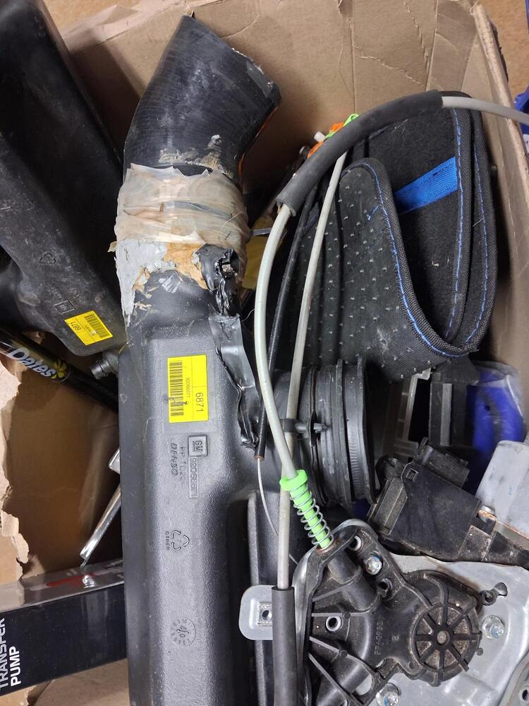 Public Self Storage Scoresby Self Storage Auctions Australia auction IB-1569