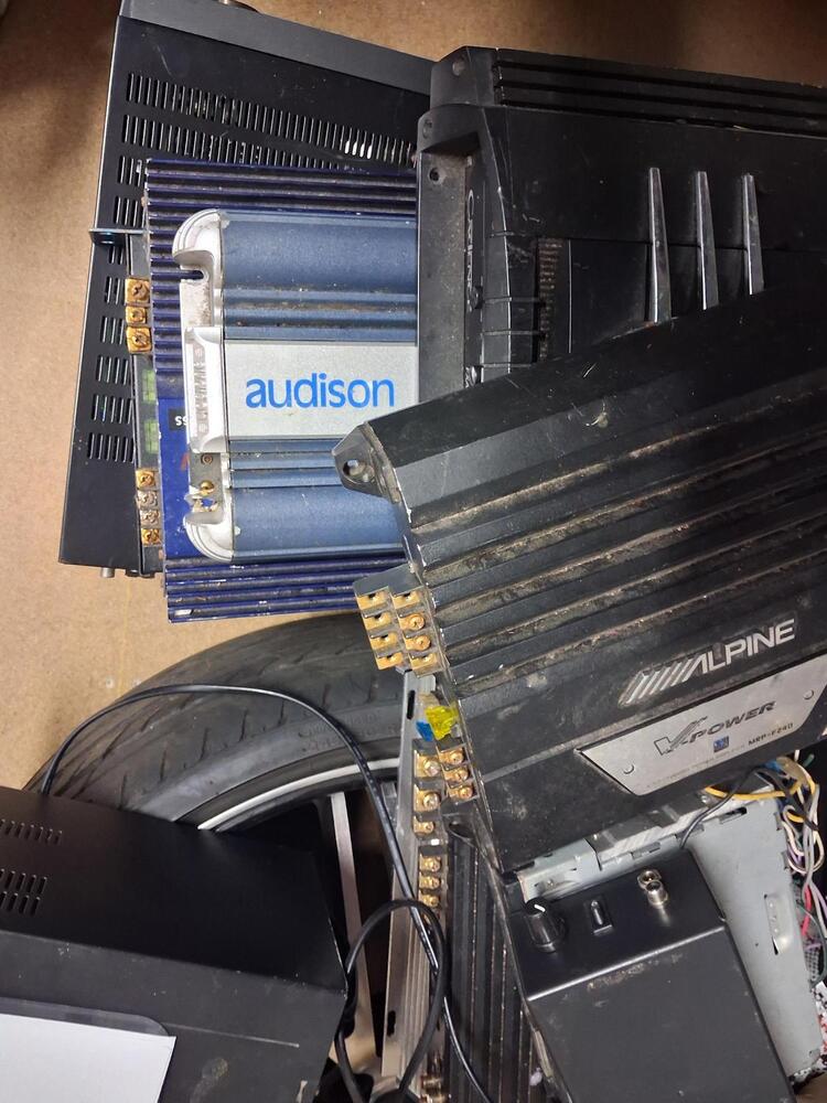 Public Self Storage Scoresby Storage garage Auctions auction IB-1569