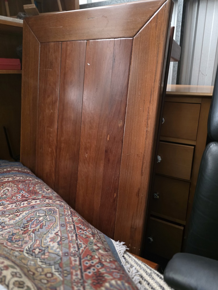 Storage King Toowoomba Abandoned Storage Auctions auction IB-6208