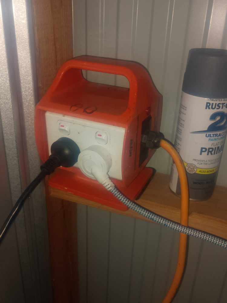 Kennards Self Storage Abbotsford Bid on Storage Unit auction IB-3509