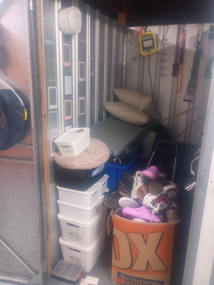 Kennards Self Storage Abbotsford Bid on Self Storage Unit auction IB-3509