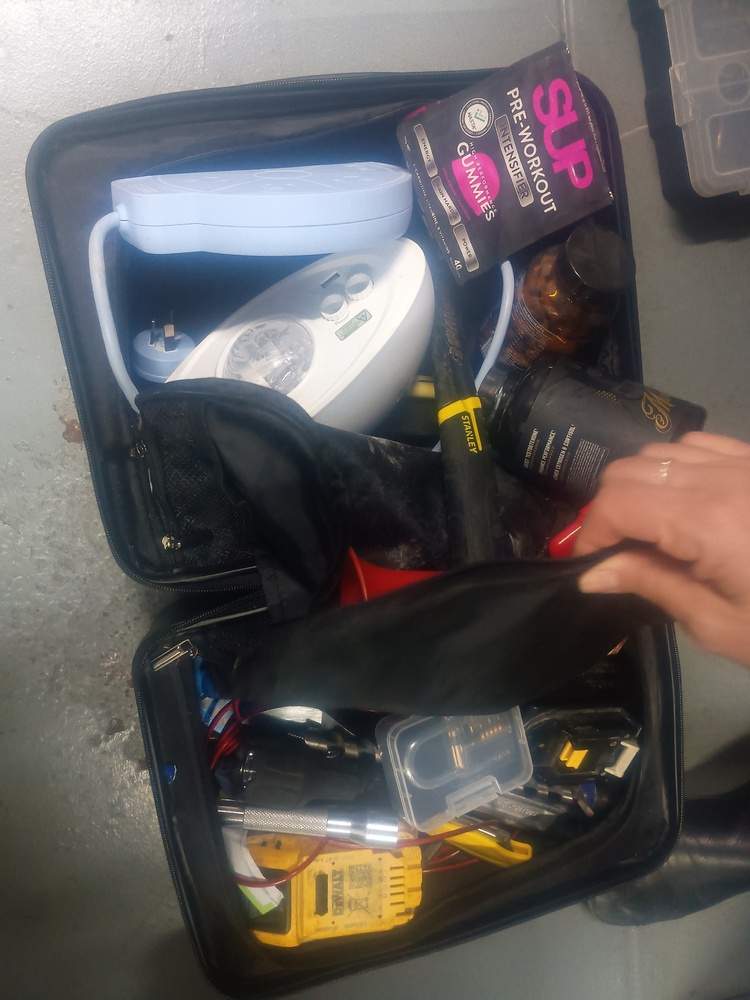 Kennards Self Storage Abbotsford Abandoned Storage centre Auctions auction IB-3509