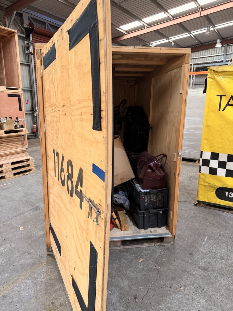 Perth Storage auction IB-4391