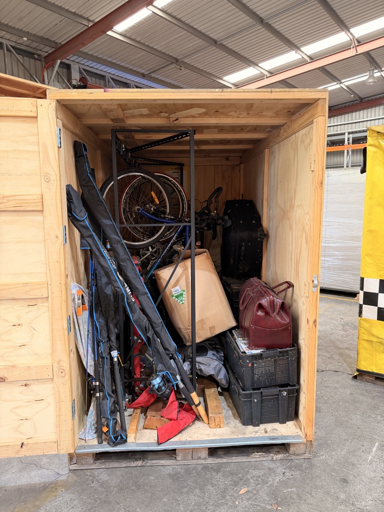 Perth Storage Unit auction IB-4391