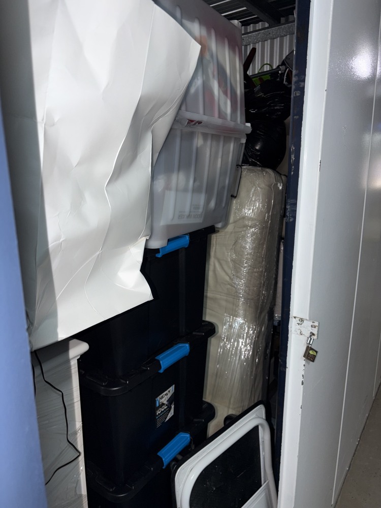 Storage King Eastgardens Storage Unit auction IB-7209