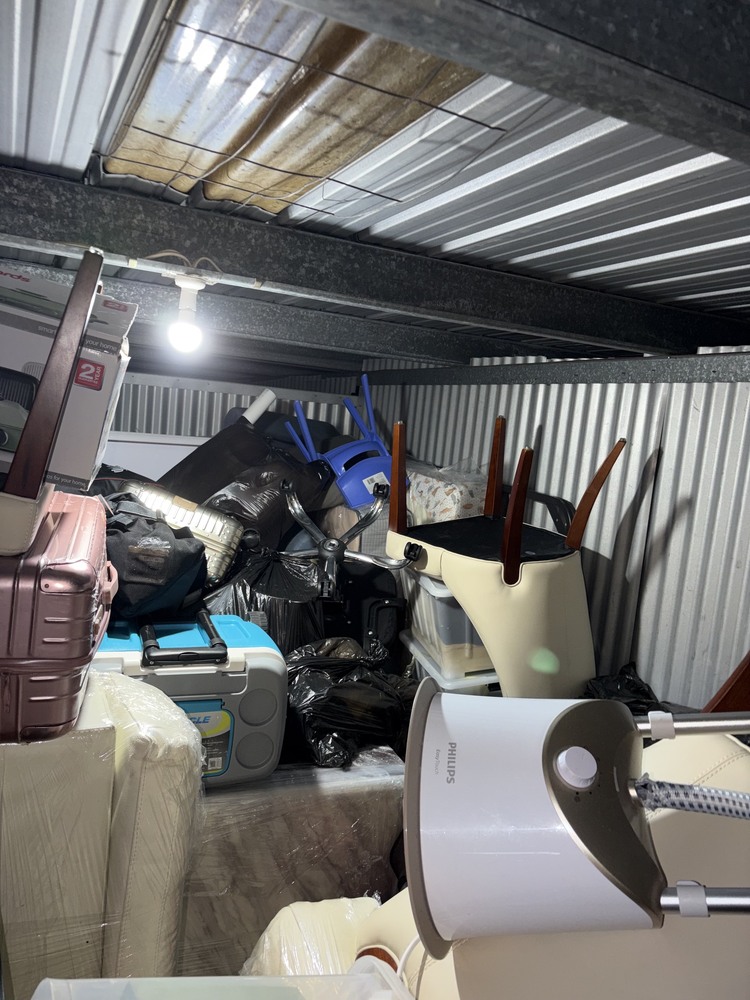 Storage King Eastgardens AustraliaÂ Storage Auctions auction IB-7209