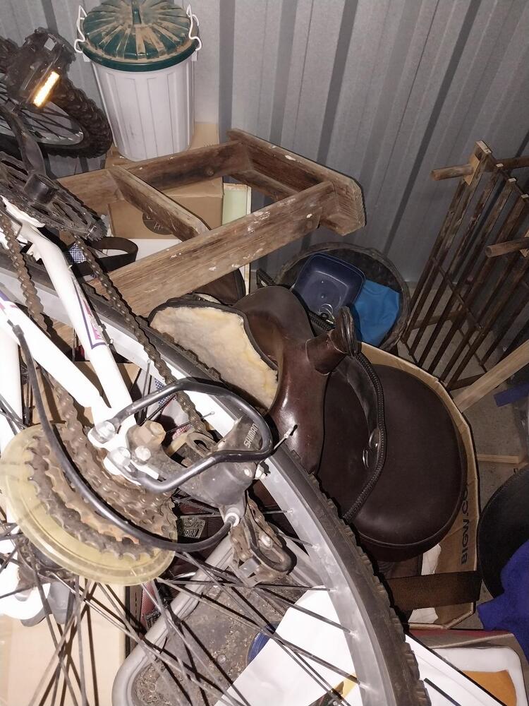 Storage King Goulburn Bid on Self Storage Unit auction IB-7194