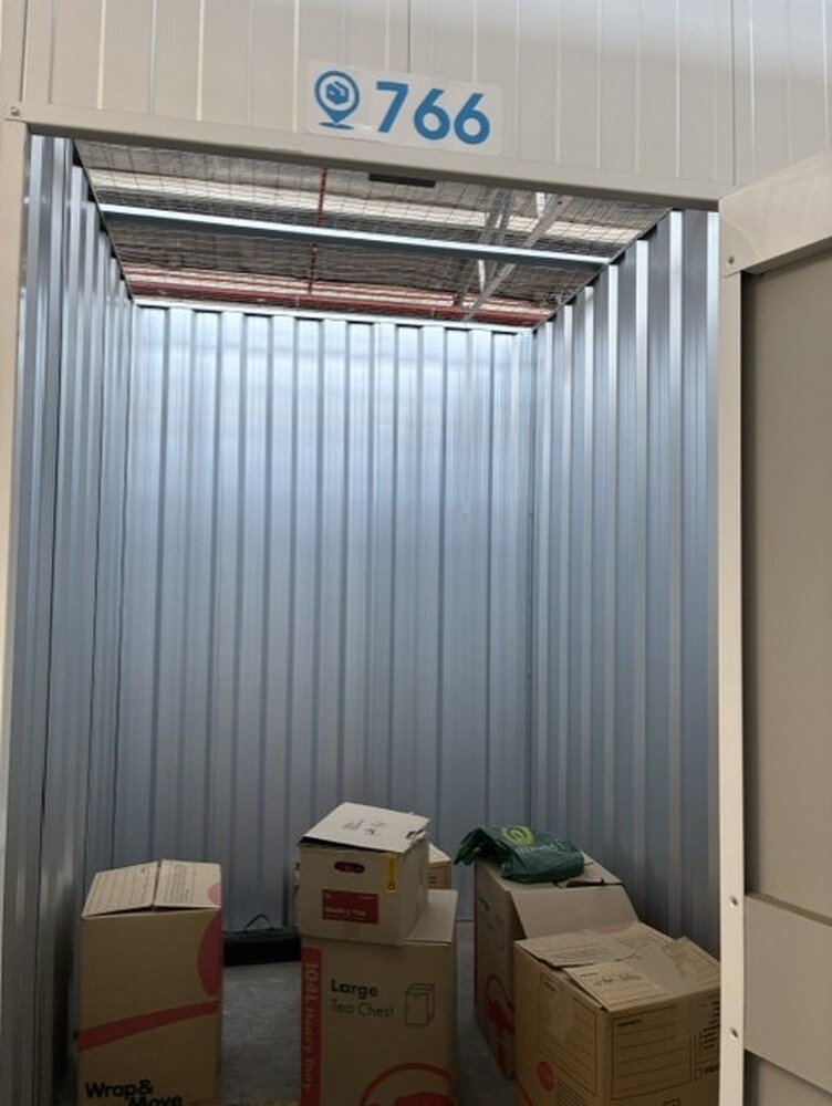 StoreLocal SUNSHINE Self Storage Unit auction IB-5030